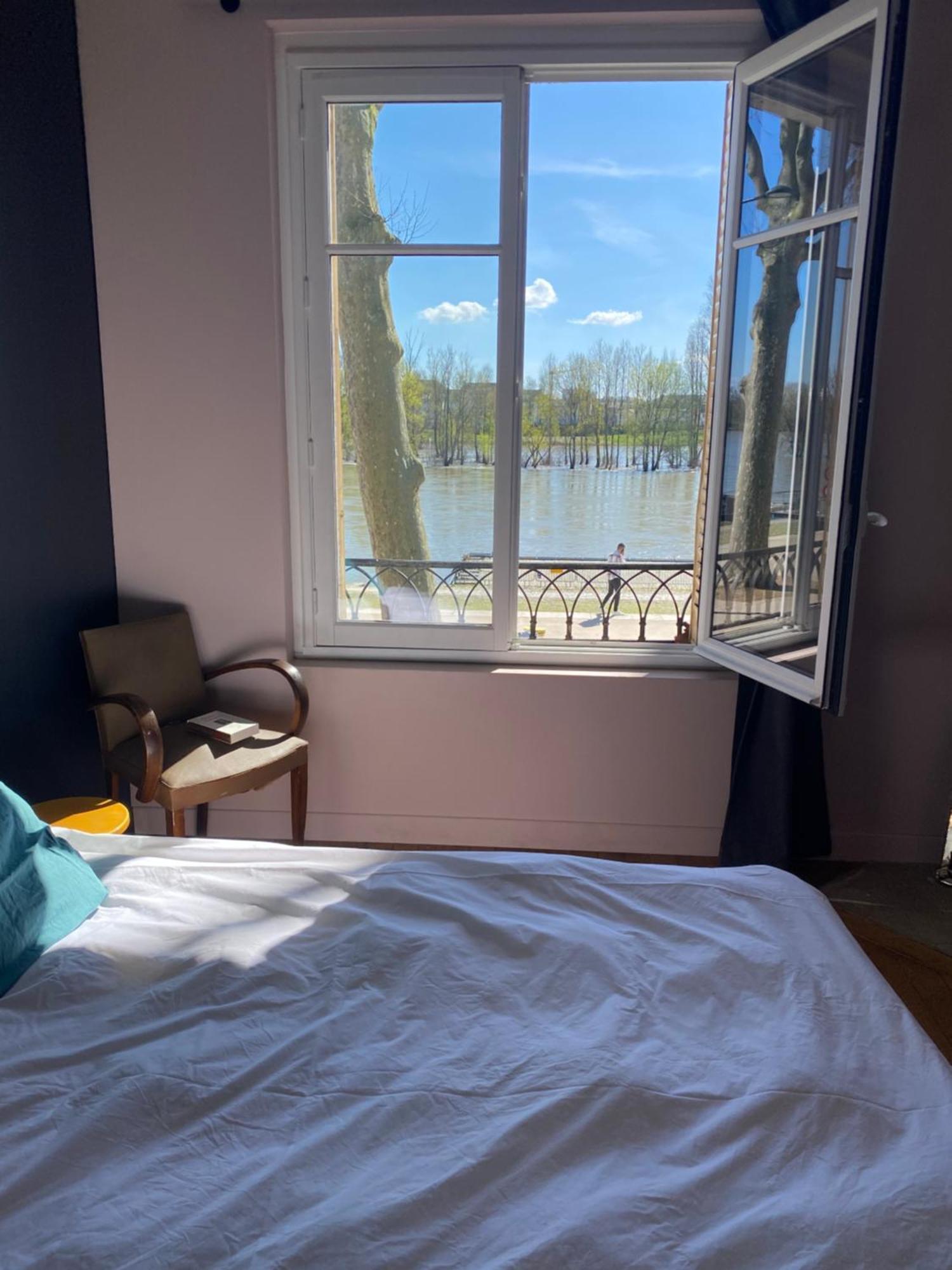 Balcon Vue Loire Parking A 50M Apartment Orleans Luaran gambar